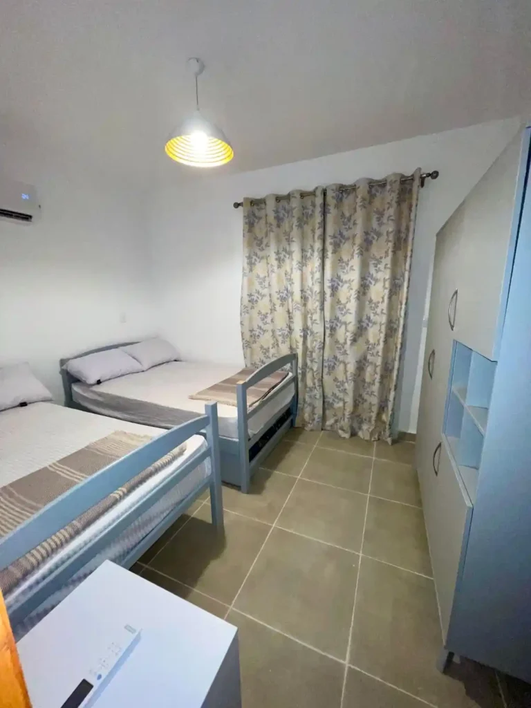 غرفة النوم الثانية في بنتهاوس Paros Double Roof داخل Mountain View Ras El Hekma